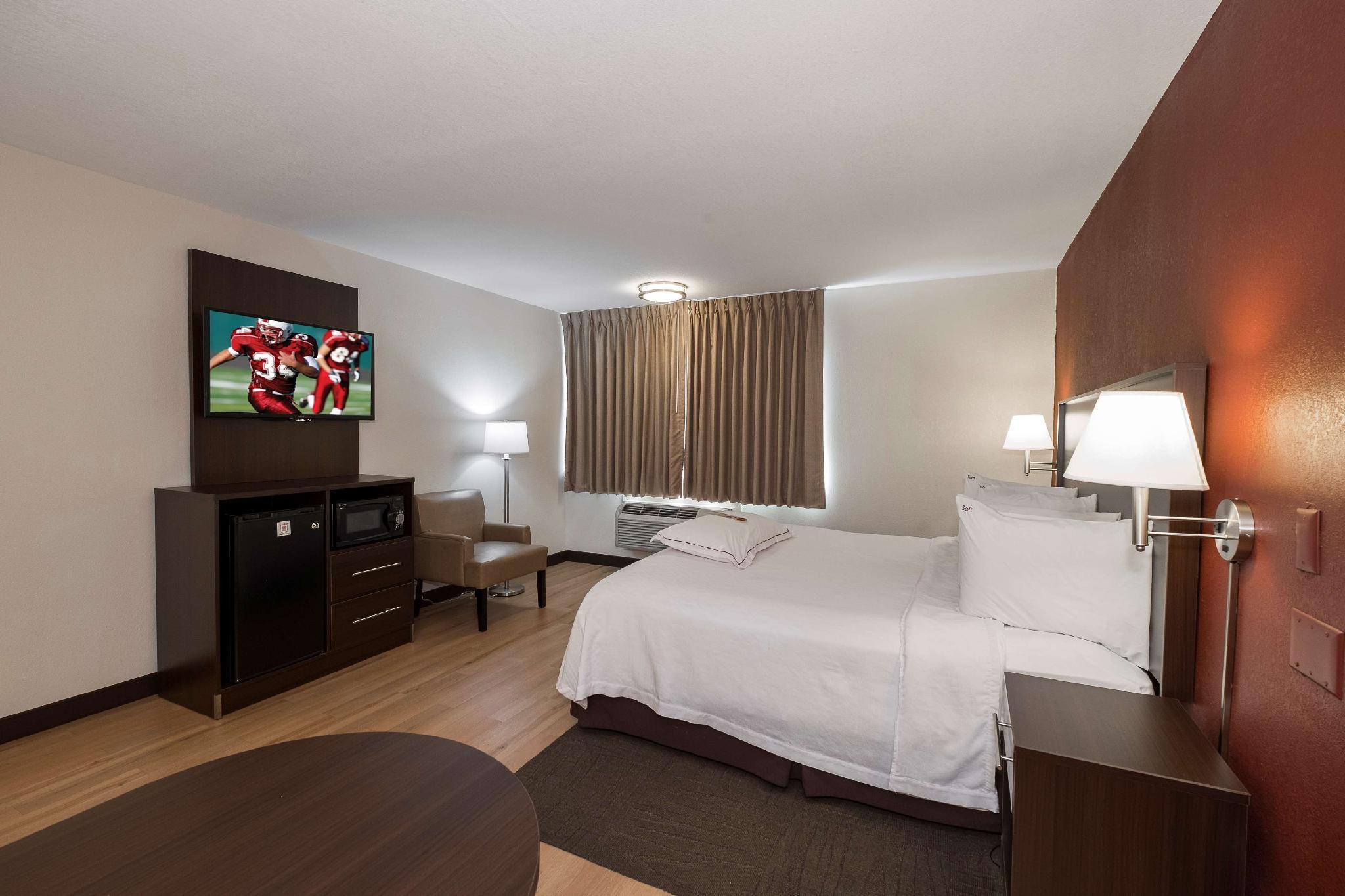 Red Roof Inn Plus+ Poughkeepsie Exterior foto